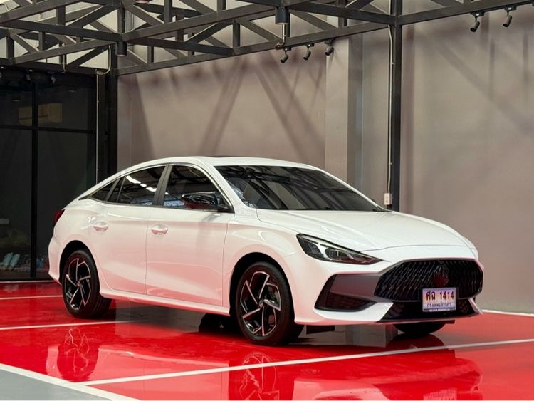 รถ MG MG5 1.5 X สี ขาว
