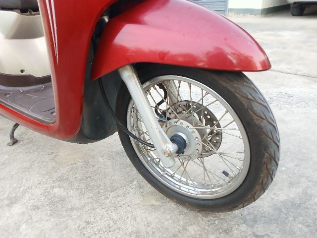 ขายครับ Honda Scoopy i ฮอนด้า สกูปปี้ไอ ปี 17 ไฟเลี้ยวบังลม เอกสารครบโอน ภาษี69 รูปที่ 5