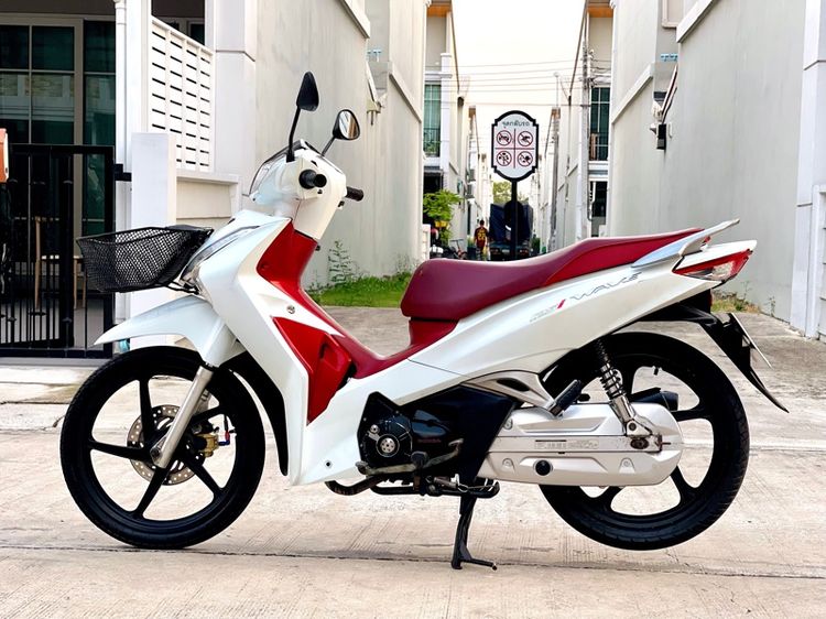 ขาย HONDA WAVE 125i ปี2020 สตาร์ทมือ ตัวท็อปล้อแม็ก ที่บ้านใช้เองครับ คุณป้าขับไปซื้อของที่ตลาดเช้า-เย็นเองครับ ภาษี68 รูปที่ 5