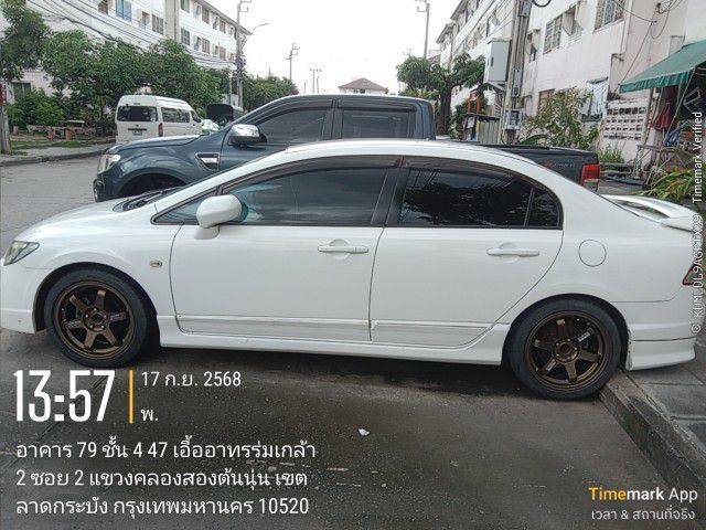 Honda Civic 2006 1.8 E i-VTEC Sedan เบนซิน ไม่ติดแก๊ส เกียร์อัตโนมัติ ขาว รูปที่ 4