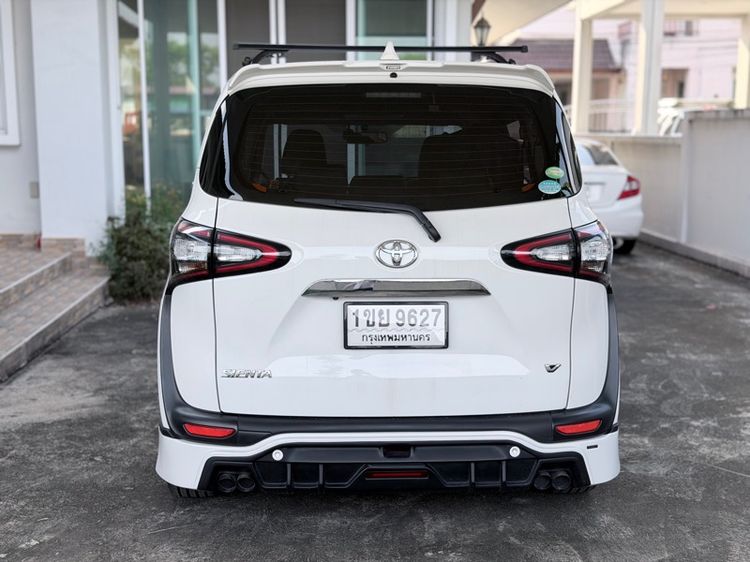 Toyota Sienta 2019 1.5 V เบนซิน ไม่ติดแก๊ส เกียร์อัตโนมัติ ขาว รูปที่ 4