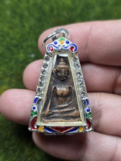 พระผงสุพรรณกรุวัดพระศรีมหาธาตุสุพรรณบุรี