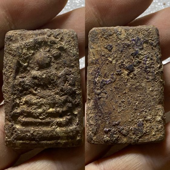 พระสมเด็จกรุหลังปั้มเจดีเก่า10องค์ รูปที่ 4