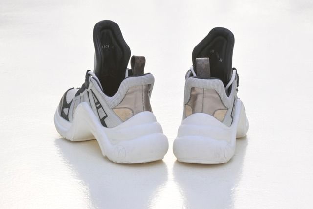 Louis Vuitton LV Archlight Sneaker ( Silver - Grey ) รูปที่ 2