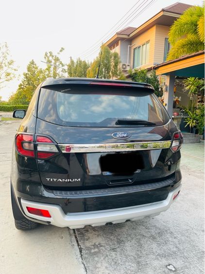 Ford Everest 2017 2.2 Titanium Van ดีเซล ไม่ติดแก๊ส เกียร์อัตโนมัติ ดำ รูปที่ 3