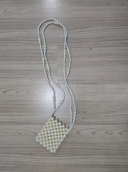 กระเป๋าลูกปัด สีมุก 