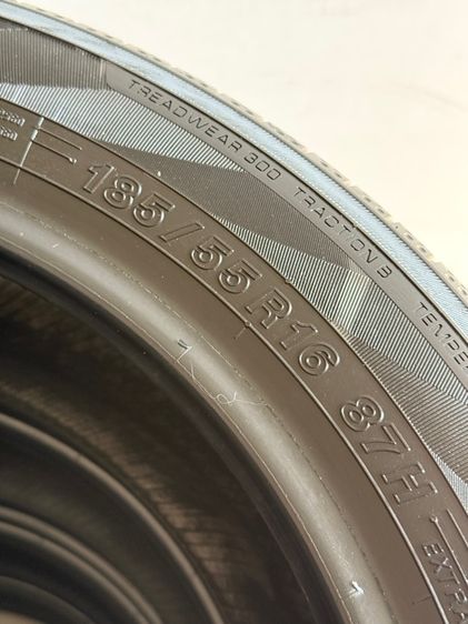 ไร้ปะ 185 55 16 โยโกฮาม่า BluearthA  รูปที่ 6