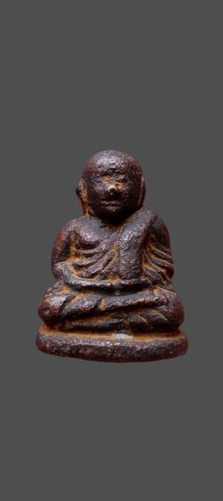 หลวงพ่อเงินเก่าเก็บ