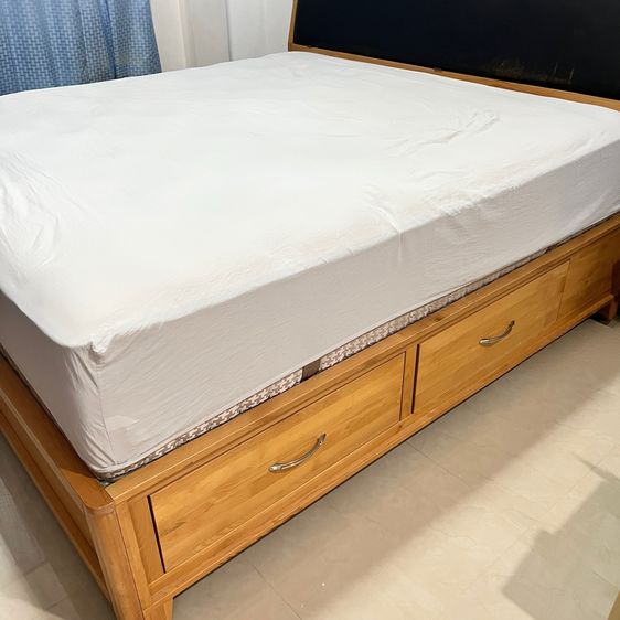 ชุดห้องนอนไม้แท้นำเข้าจากแคนาดา เตียงและโต๊ะเครื่องแป้ง - มือสอง (Used) รูปที่ 5