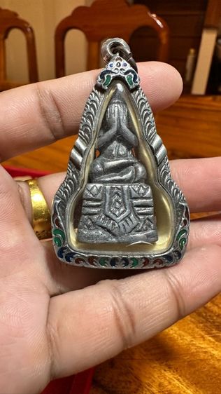 ปล่อยพระค่ะ