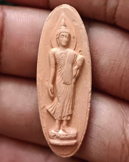 พระ 25 พุทธศตวรรษ เนื้อดินแร่ บล็อควงแหวน นิยมหายาก