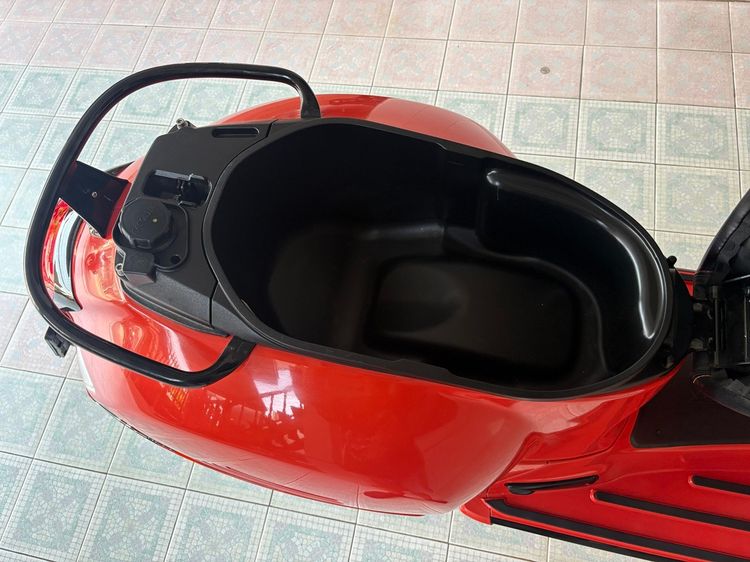 Vespa GTS150 ABS วิ่ง 8,000 โล ปี68 รูปที่ 9