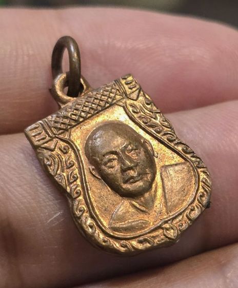 พระเหรียญ350บาทรวมส่ง รูปที่ 3