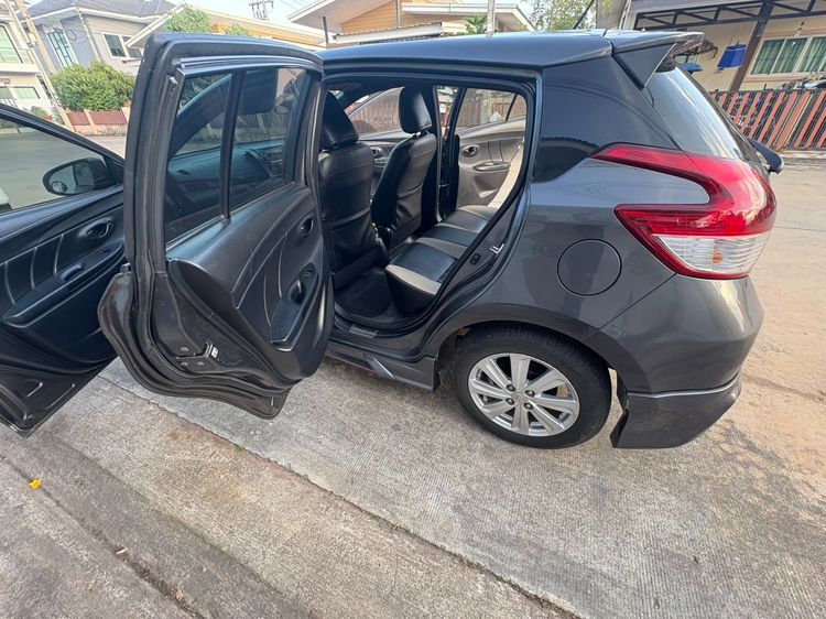 Toyota Yaris 2014 1.2 Mid Sedan เบนซิน ไม่ติดแก๊ส เกียร์อัตโนมัติ เทา รูปที่ 4