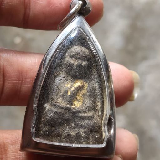 หลวงปู่ทวดเนื้อว่าน