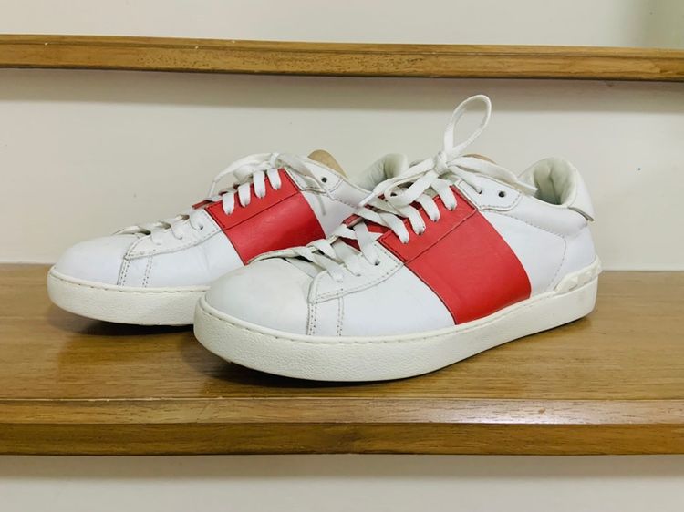 รองเท้า VALENTINO แท้ 💯 เบอร์ 40 cm 26 คนเท้า 25.5-26.6 cm ใส่ได้ครับ สภาพดีมาก พื้นเต็ม หนังนิ่ม ทรงสวย รูปที่ 2