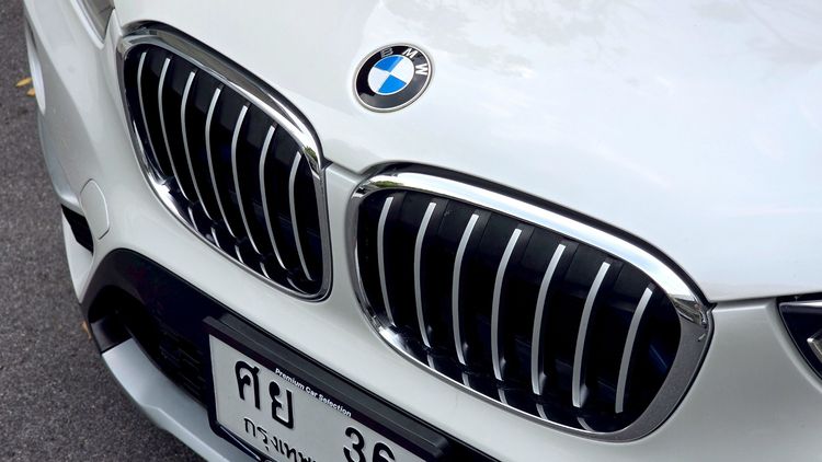 BMW X1 2017 2.0 sDrive18d xLine Utility-car ดีเซล ไม่ติดแก๊ส เกียร์อัตโนมัติ ขาว รูปที่ 4