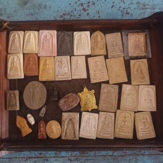 พระขายเหมาๆ