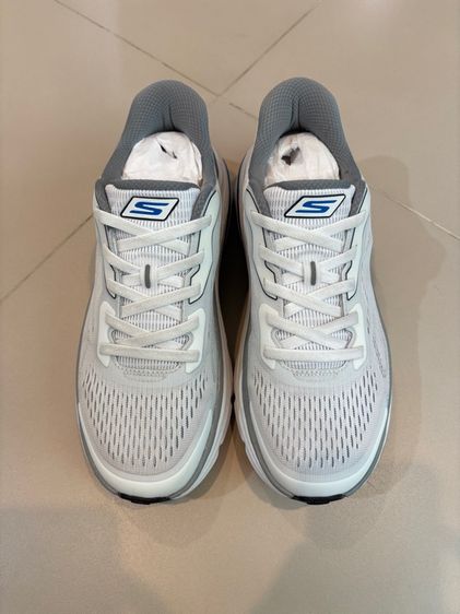 ขาว ผ้า รองเท้าผ้าใบ UK 7 | EU 40 2/3 | US 7.5 รองเท้าวิ่ง Skechers Max Cushioning Arch Fit 2.0 Azusah มือสอง สภาพดี
