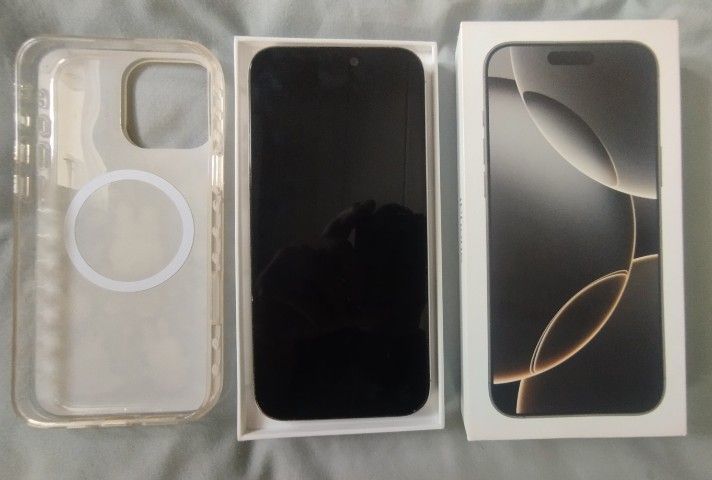 ขายด่วนมือถือไอโฟน16 Pro max สภาพใหม่