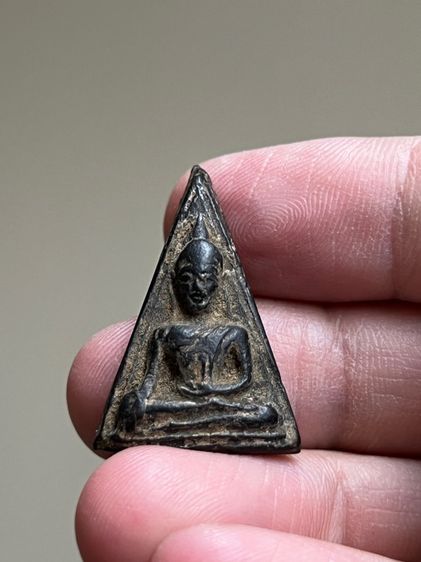 นางพญาหลวงพ่อกวย วัดโฆสิตาราม