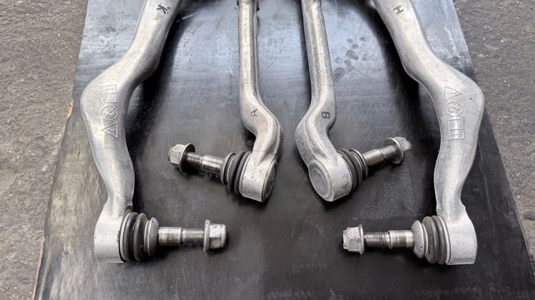 ปีกนก BMW F30 F20 F34 ของแท้มือ 2  รูปที่ 13