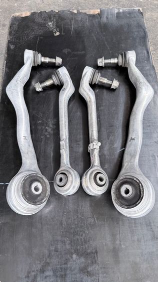 ปีกนก BMW F30 F20 F34 ของแท้มือ 2 