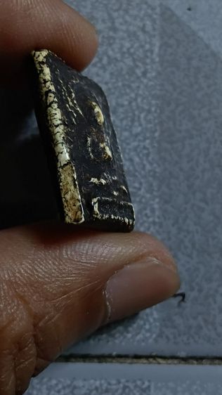 พระสมเด็จรัศมี เนื้อผงคลุกรัก เก่าตามภาพ รูปที่ 2