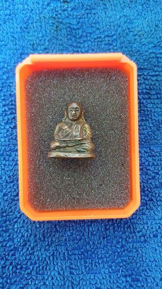 รูปหล่อหลวงพ่อเงิน