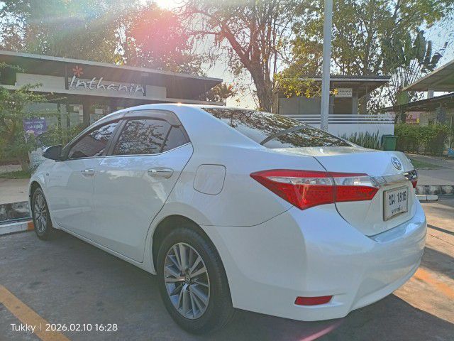 Toyota Altis 2016 1.8 E Sedan เบนซิน เกียร์อัตโนมัติ ขาว รูปที่ 4