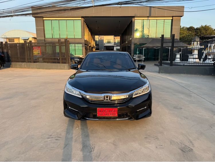 รถ Honda Accord 2.0 EL สี ดำ