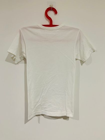 เสื้อยืด COMME des GARÇONS แท้ 💯 size M ขนาด อก 19 ยาว 26 นิ้ว สภาพใหม่มาก ทรงสวย เนื้อผ้านิ่มมาก หายากน่าสะสมครับ รูปที่ 6