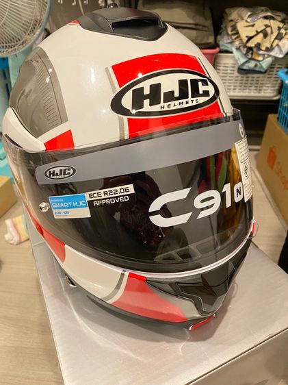 หมวกกันน๊อค HJC