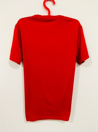 เสื้อยืด POLO RALPH LAUREN แท้ 💯 size L ขนาด อก 21 ยาว 27.5 นิ้ว สภาพใหม่มาก สีแดงสด ผ้ากีฬา สวยแบบเรียบ ผ้านิ่มมากหายากน่าสะสมครับ รูปที่ 6