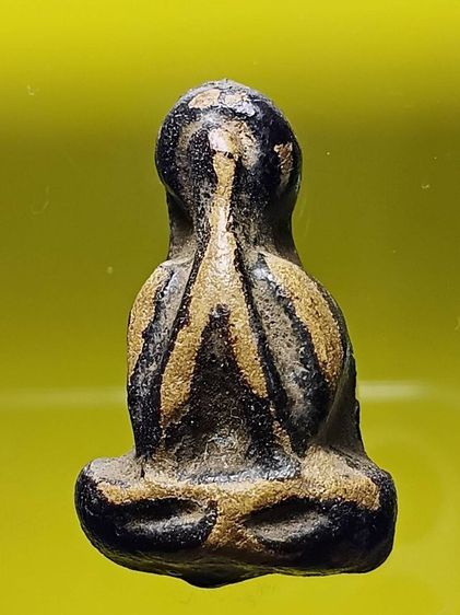 พระปิดตาเก่า หลวงปู่ยิ้ม วัดหนองบัว จ.กาญจนบุรี ยุคแรก สภาพสวยเดิม พระเก่าเก็บของคนโบราณ หายาก พบน้อย น่าใช้มาก รูปที่ 3