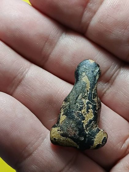 พระปิดตาเก่า หลวงปู่ยิ้ม วัดหนองบัว จ.กาญจนบุรี ยุคแรก สภาพสวยเดิม พระเก่าเก็บของคนโบราณ หายาก พบน้อย น่าใช้มาก รูปที่ 10