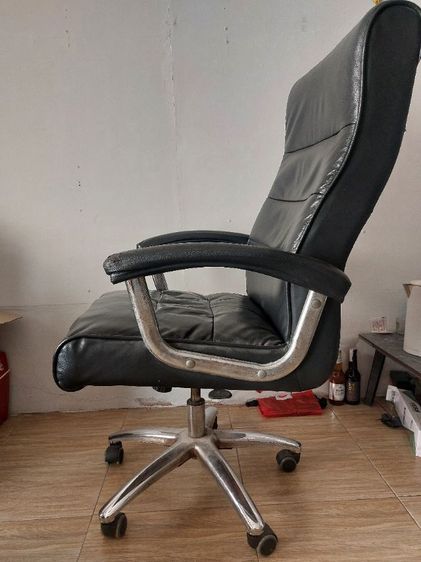 เก้าอี้หนังเอนได้ รูปที่ 4