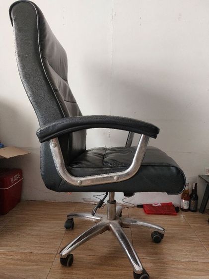 เก้าอี้หนังเอนได้ รูปที่ 3