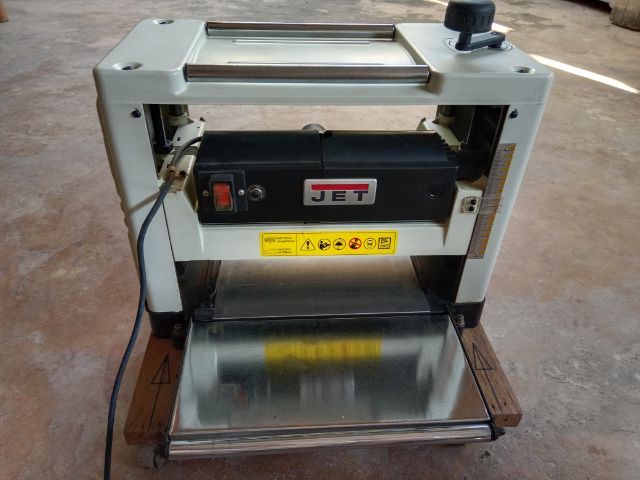 เครื่องรีดไม้12นิ้ว Jet  รุ่น JWP -12 รูปที่ 2