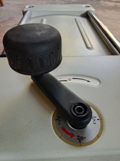 เครื่องรีดไม้12นิ้ว Jet  รุ่น JWP -12 รูปที่ 10