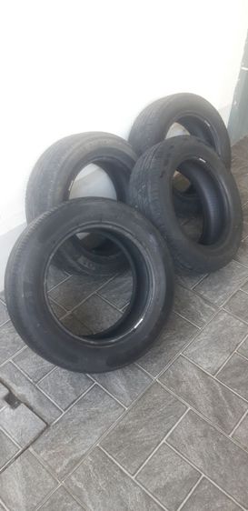 ขายยางถอดใส่รถเกง  หนึ่งเก้าห้า  หกสิบ  สิบห้า  ไฟโสน  ปี  สองหนึ่  ไม่เคยประ ไสม่บอม  ยางถอดจากรถผมเอง  สวยดอกยางเหลือเยอะ  ใช้ได้เลย รูปที่ 4