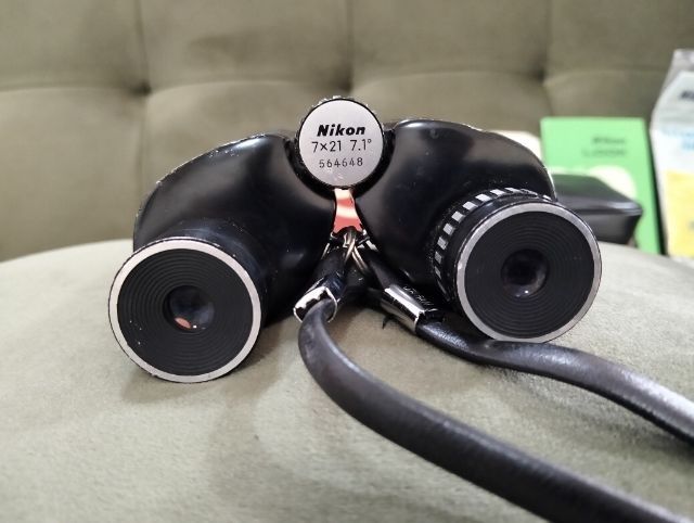 Nikon 7x21 แท้มือสองเก่า บอดี้มีรอยน้อย เลนส์ยังไม่ได้เช็ดทำความสะอาด ว่องและซูมได้ปกติภาพชัดราคา 1,250.-รวมส่งเก็บเงินปลาบทางฟรี รูปที่ 8