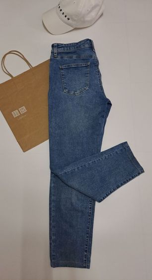 กางเกงยีนส์สีฟอกเข้ม ทรง Skinny แบรนด์ Uniqlo‼️ รูปที่ 3