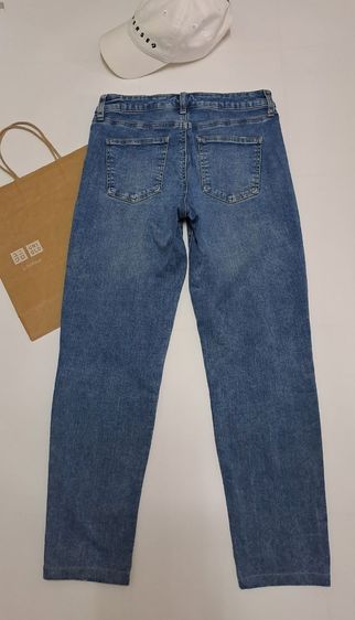 กางเกงยีนส์สีฟอกเข้ม ทรง Skinny แบรนด์ Uniqlo‼️ รูปที่ 2