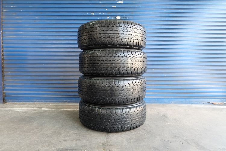 🚗  ล้อ Revo 17 นิ้ว + ยาง Dulop  ขนาด 265 65R17  ปี22  รูปที่ 4