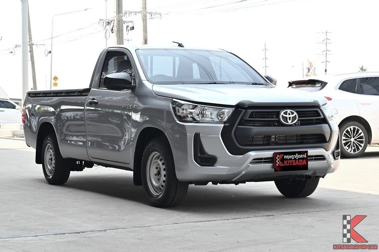 Toyota Hilux Revo 2021 2.4 Entry Pickup ดีเซล ไม่ติดแก๊ส เกียร์อัตโนมัติ บรอนซ์เงิน