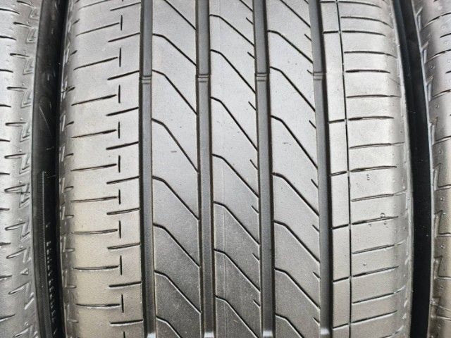 Bridgestone 235 45 18 รูปที่ 7