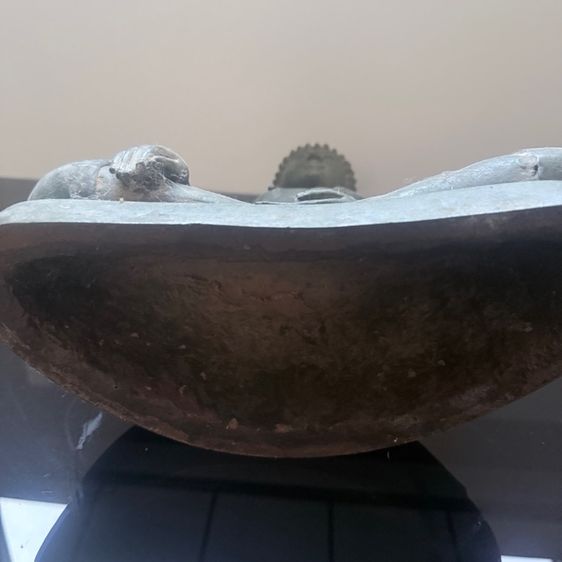 พระบูชาองค์ดำ