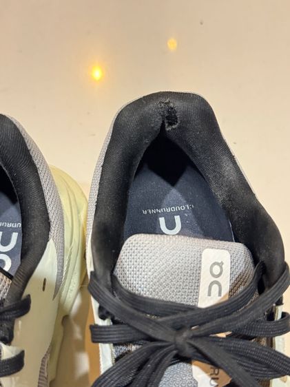 รองเท้าวิ่ง ON size 38.5 ผญ ของแท้ มือ2 รุ่น CLOUDRUNNER สีเทา-เขียว รูปที่ 10