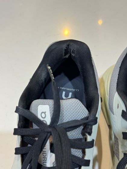 รองเท้าวิ่ง ON size 38.5 ผญ ของแท้ มือ2 รุ่น CLOUDRUNNER สีเทา-เขียว รูปที่ 9